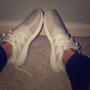 Adidas Tubular
